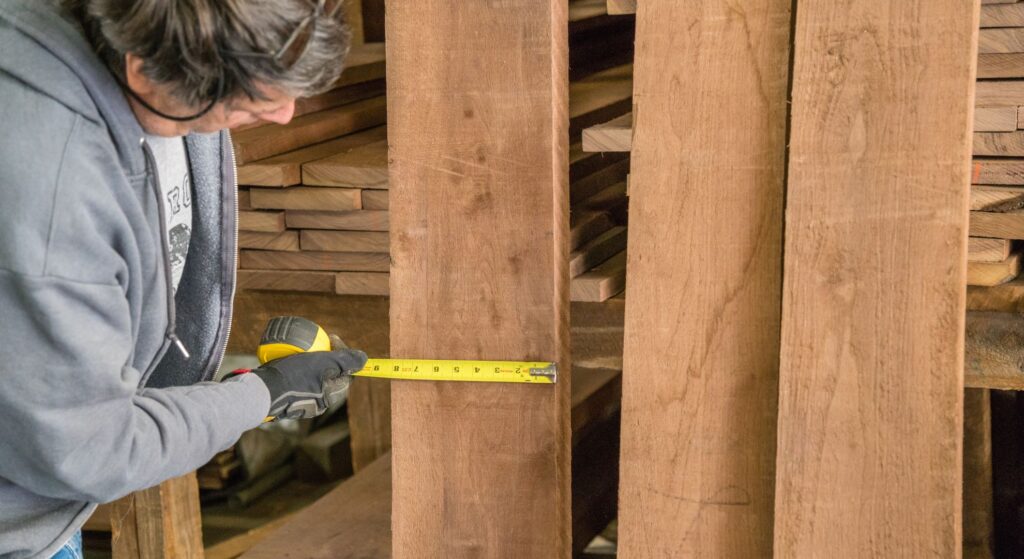 Considerations When Buying Excess Industrial Materials - Featured Image